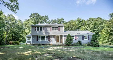32 Jane Drive Candia NH 03034