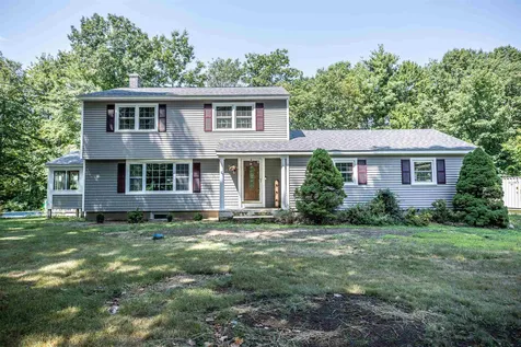 32 Jane Drive Candia NH 03034