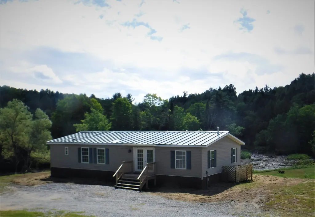 6197 Waits River Road Bradford VT 05033