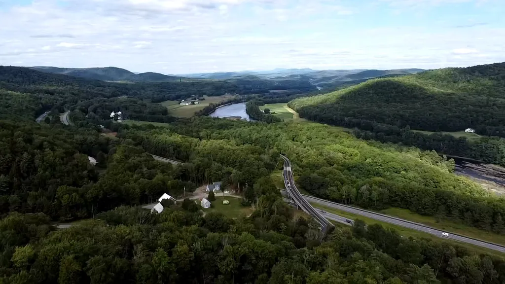 17 Gilson Road Hartland VT 05048