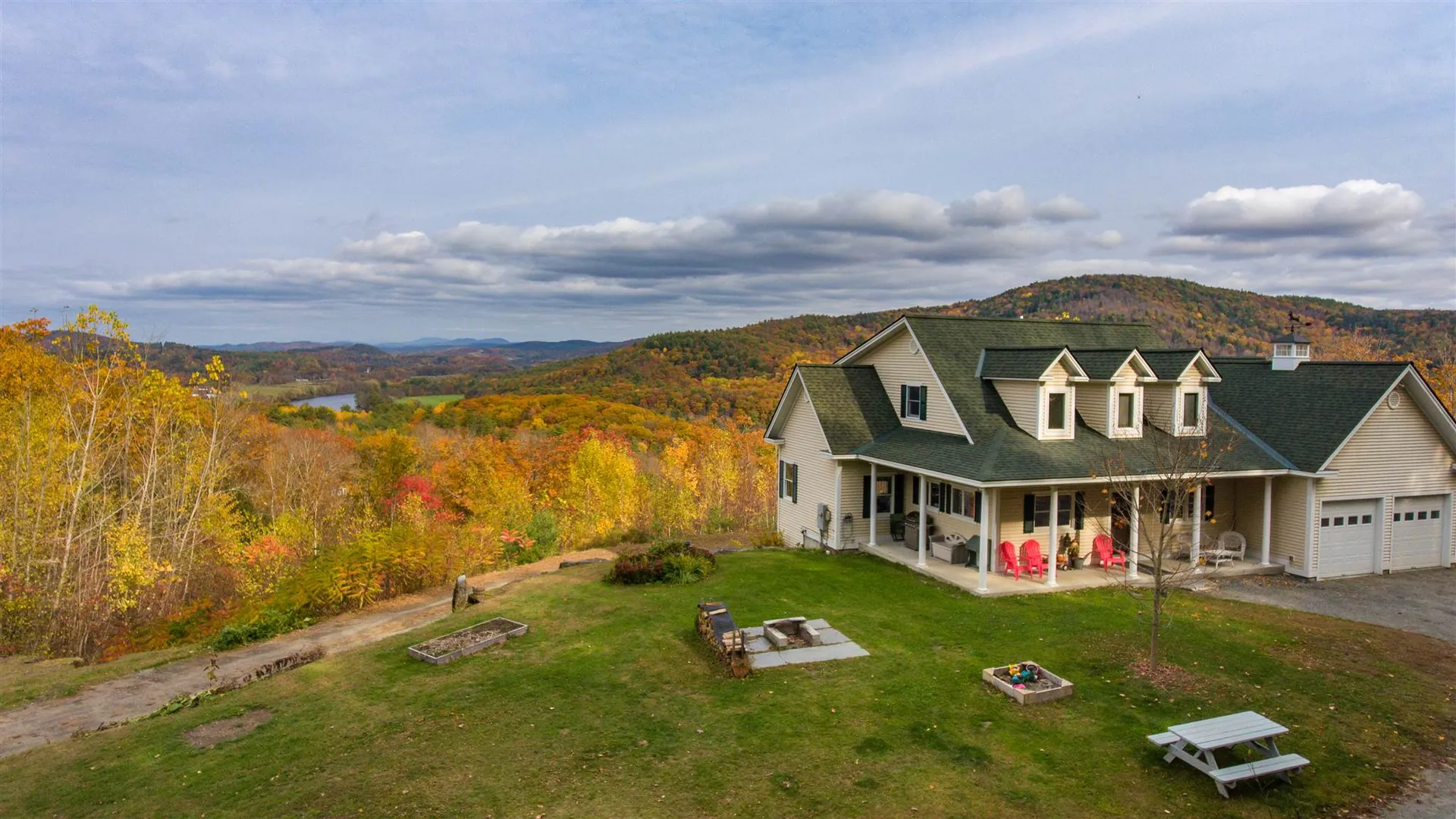 17 Gilson Road Hartland VT 05048
