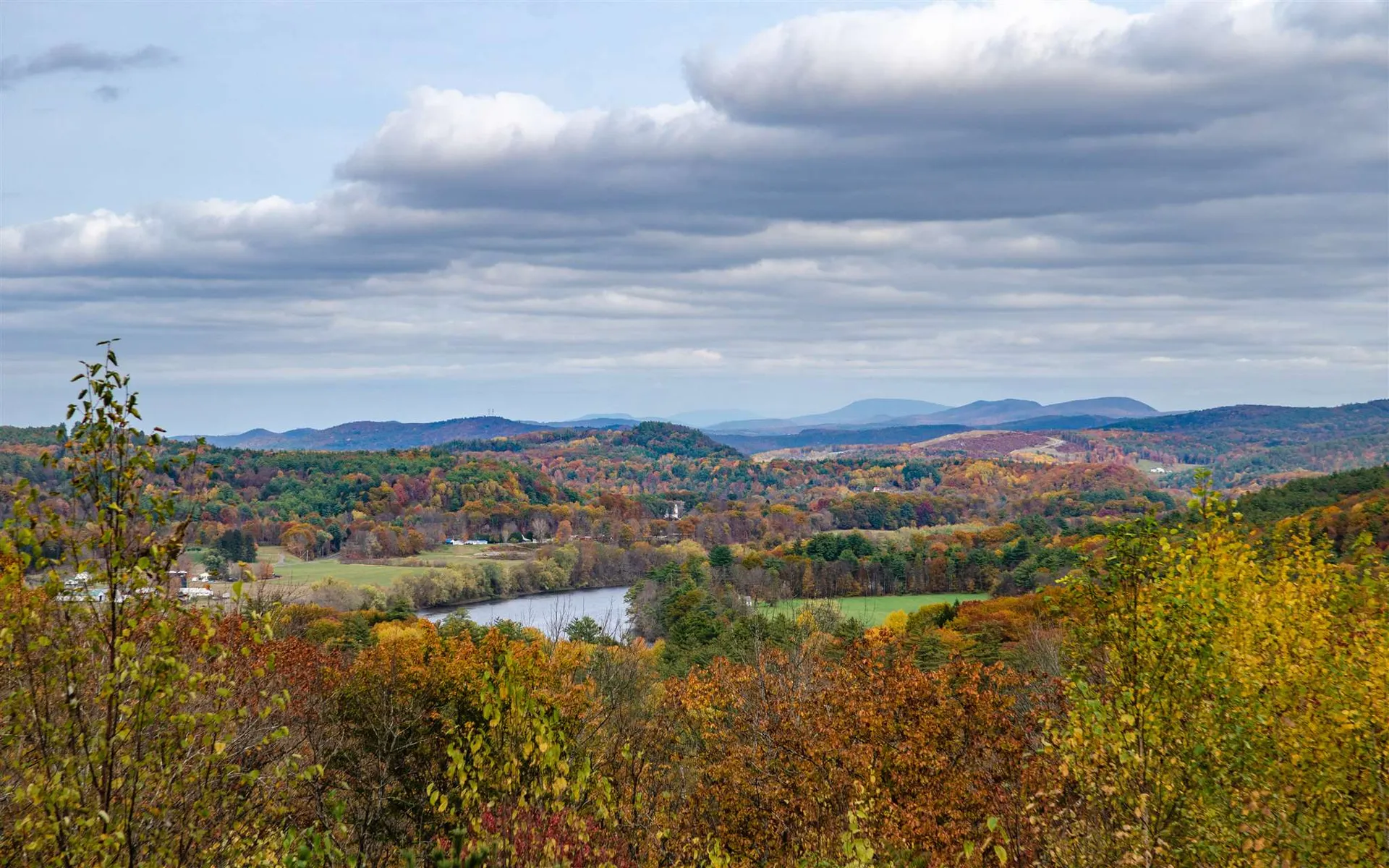17 Gilson Road Hartland VT 05048