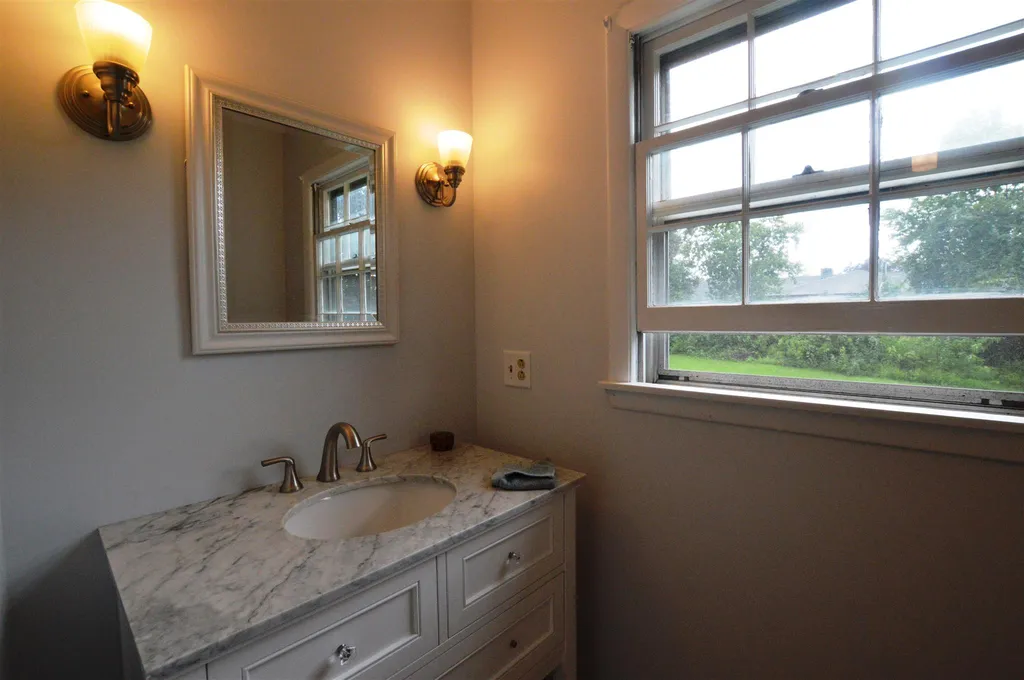 173 Hillside Terrace Shelburne VT 05482