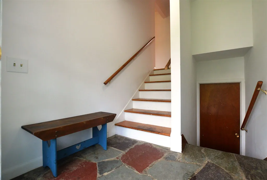 173 Hillside Terrace Shelburne VT 05482