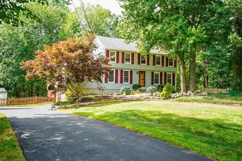 7 Independence Avenue Derry NH 03038