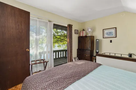 37 Pine Road Barrington NH 03825