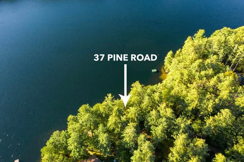 37 Pine Road Barrington NH 03825