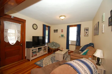 273 Calef Road Manchester NH 03103