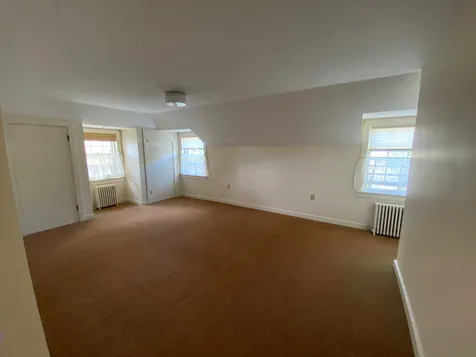 257 Myrtle Street Manchester NH 03104