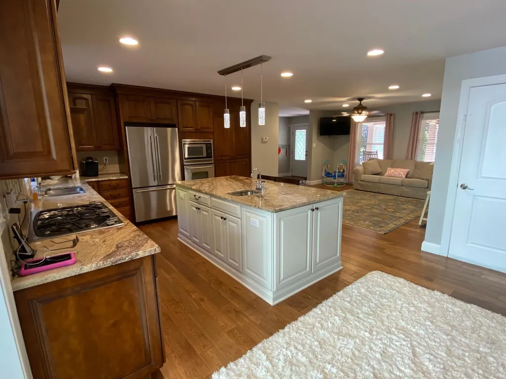 11 Sturrock Place Gilford NH 03249