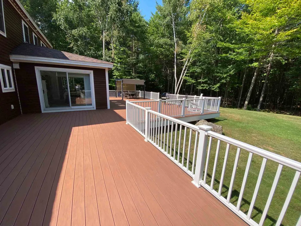 11 Sturrock Place Gilford NH 03249