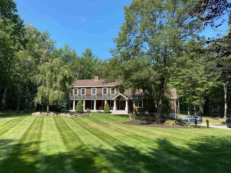 11 Sturrock Place Gilford NH 03249