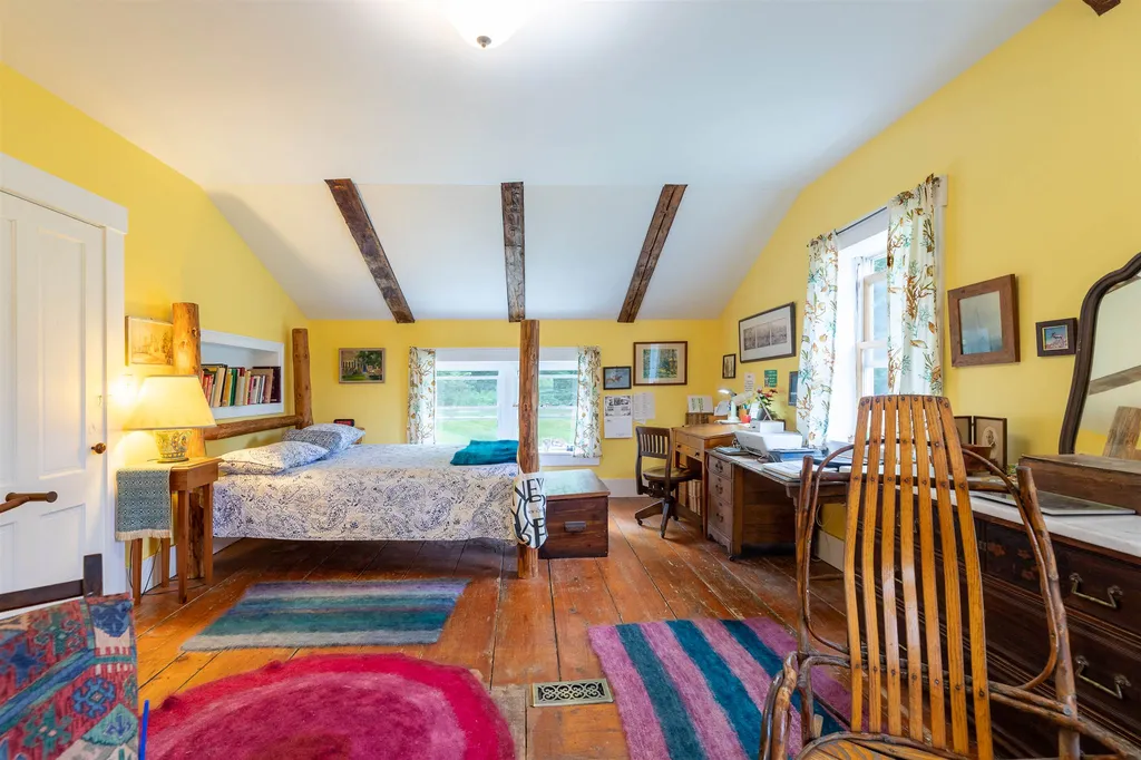 13 Gristmill Hill Road Canaan NH 03741