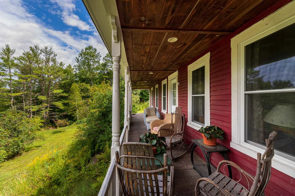 13 Gristmill Hill Road Canaan NH 03741