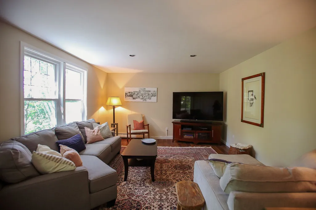 32 Larch Road South Burlington VT 05403