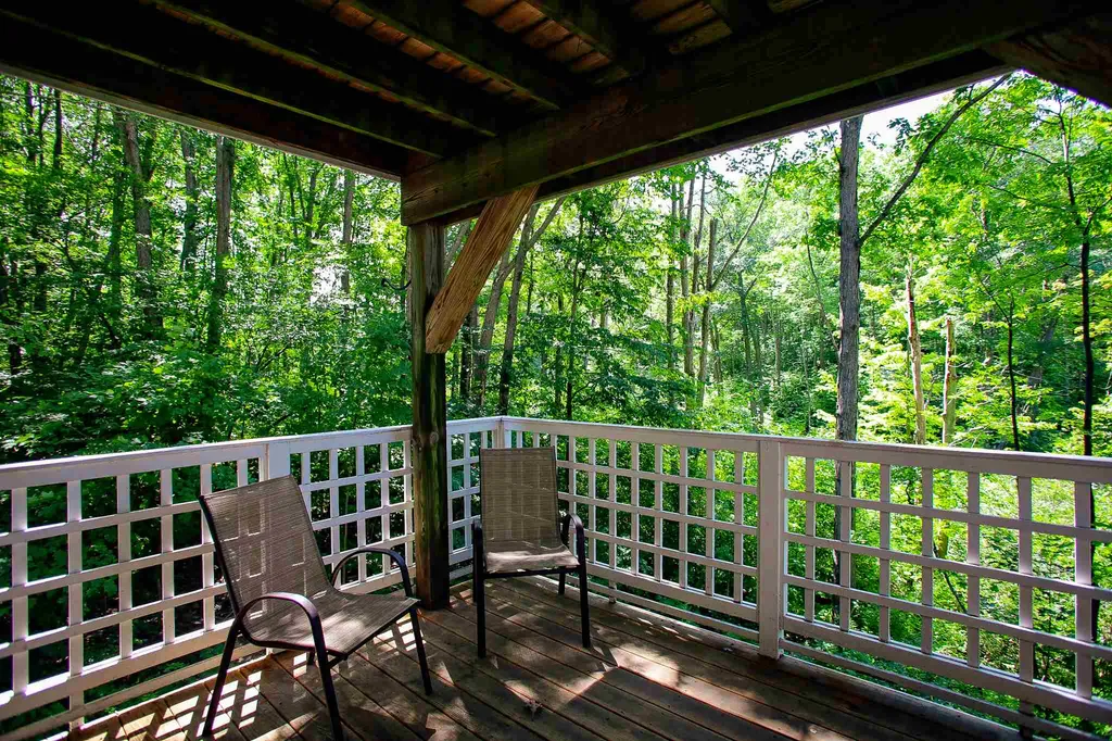 32 Larch Road South Burlington VT 05403