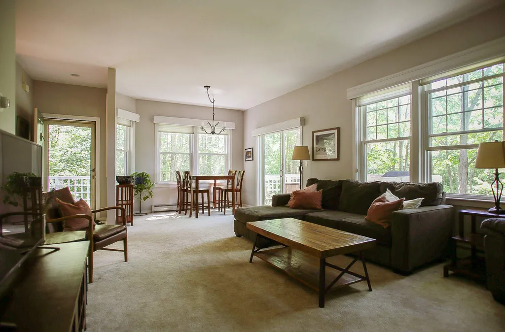 32 Larch Road South Burlington VT 05403