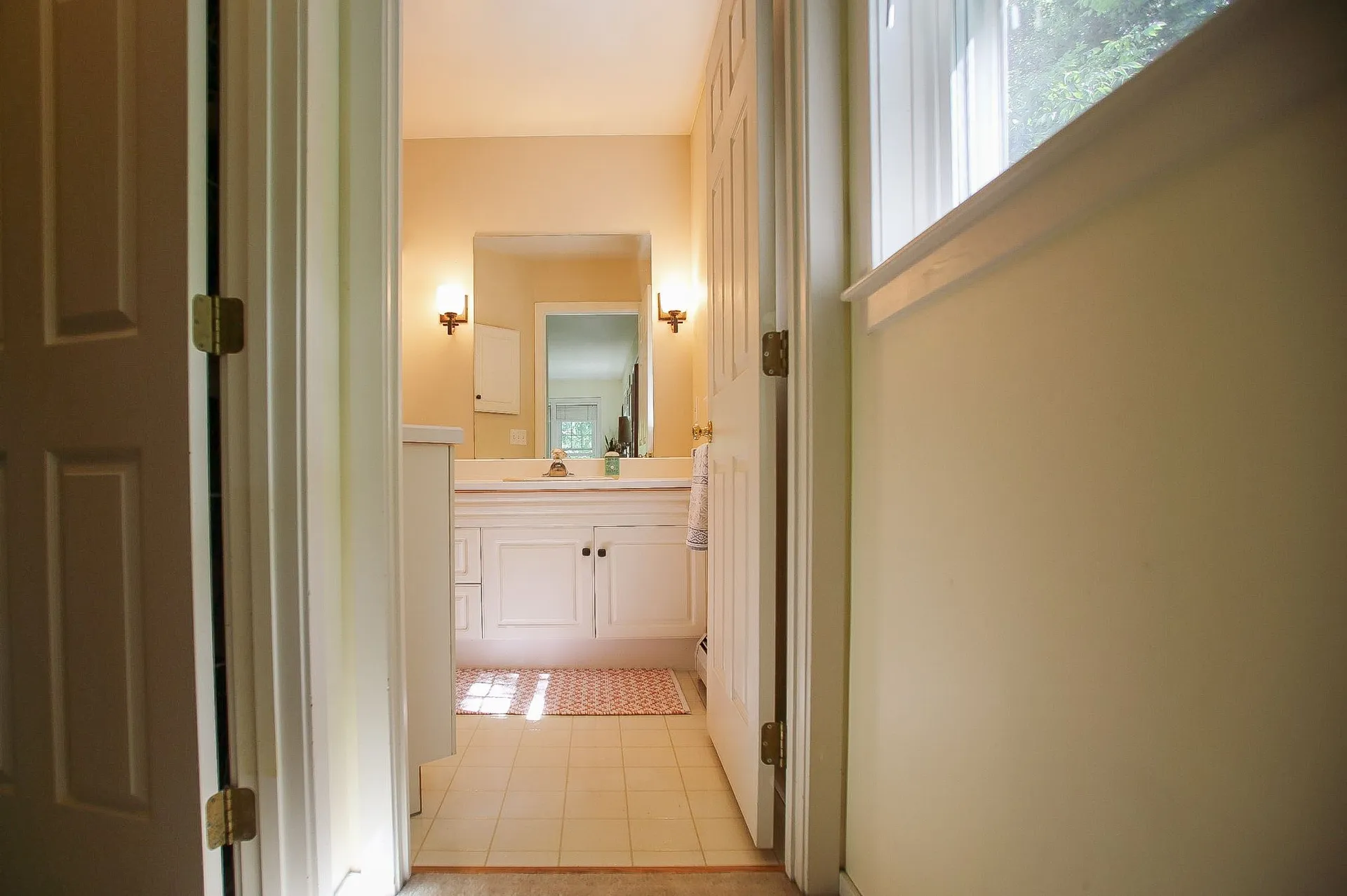 32 Larch Road South Burlington VT 05403
