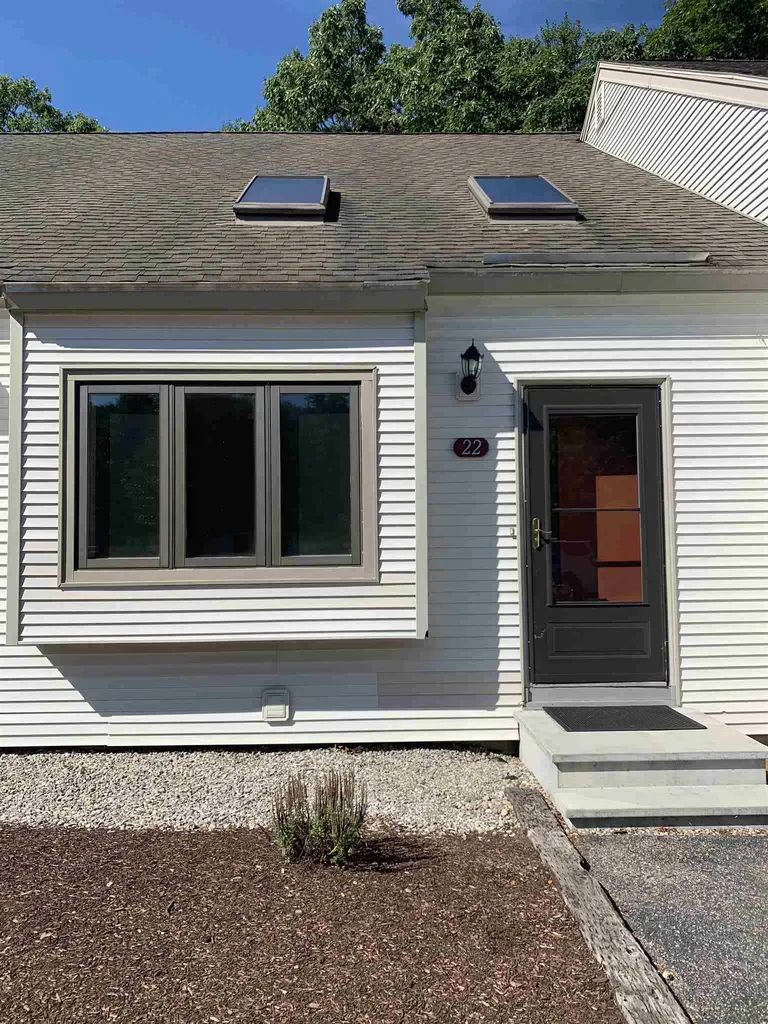 202 Route 27 Raymond NH 03077
