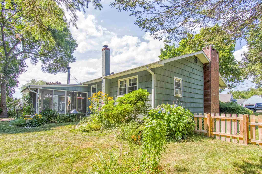 4 Pearson Drive Dover NH 03820