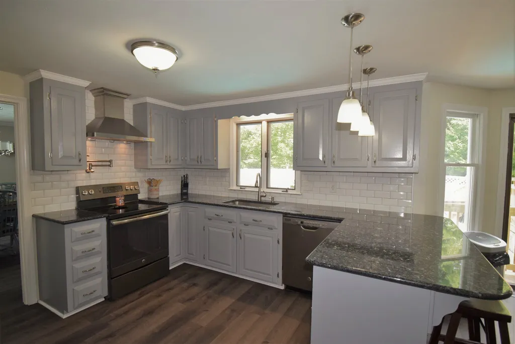 1 Edgewood Road Windham NH 03087