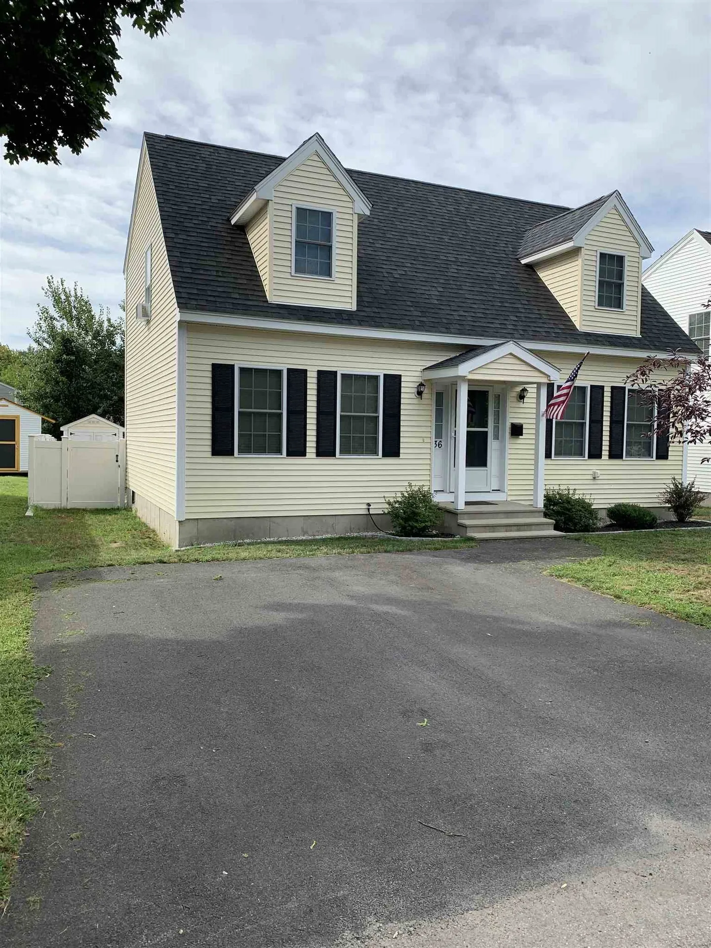 36 Underhill Street Nashua NH 03060