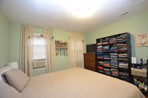 10-12 Dismukes Street Kittery ME 03904