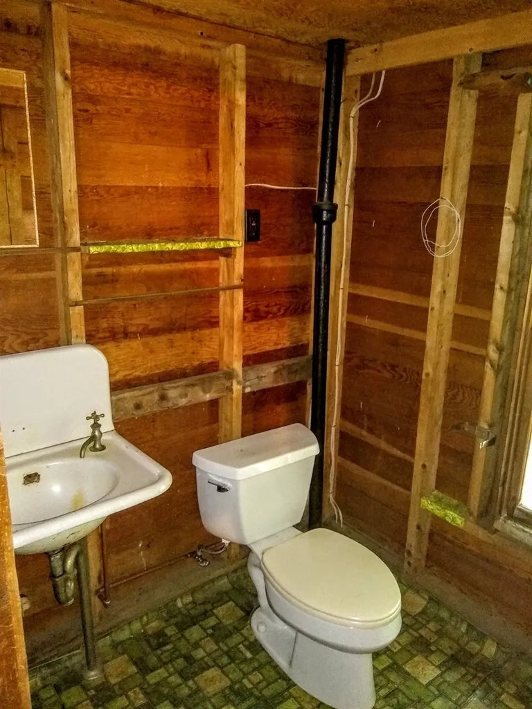 165 North Shore Road Chesterfield NH 03443