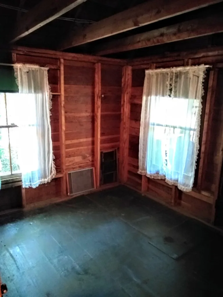 165 North Shore Road Chesterfield NH 03443