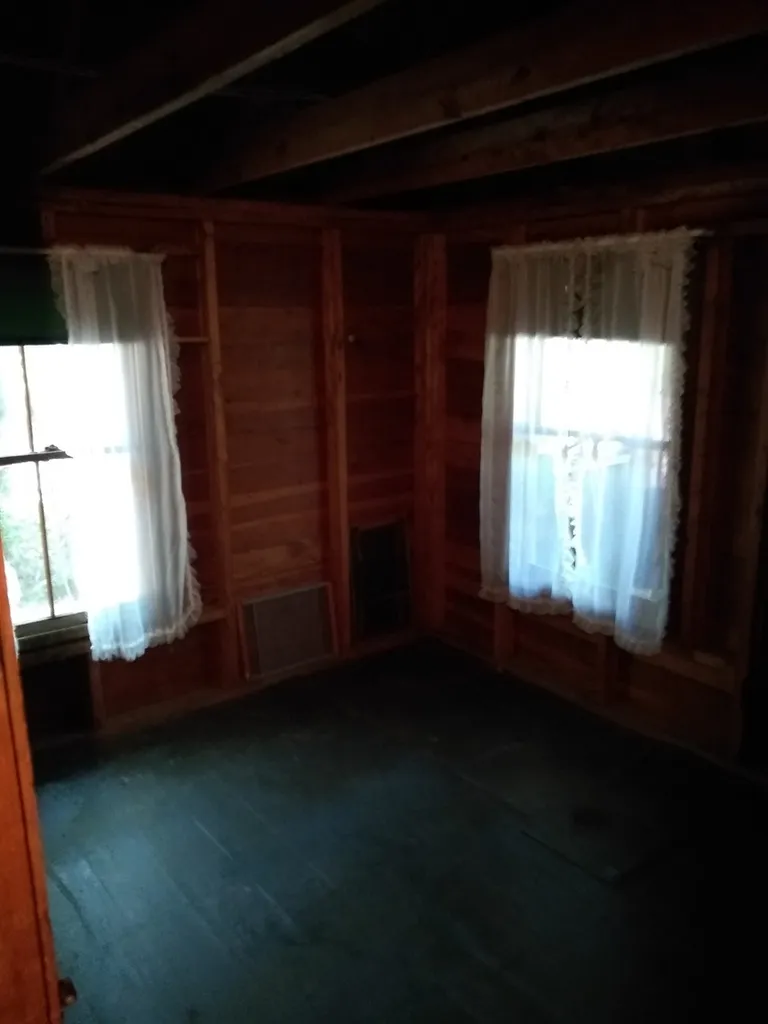 165 North Shore Road Chesterfield NH 03443