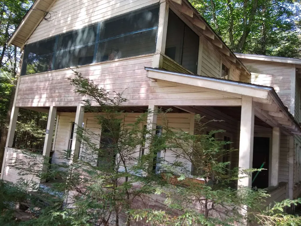165 North Shore Road Chesterfield NH 03443