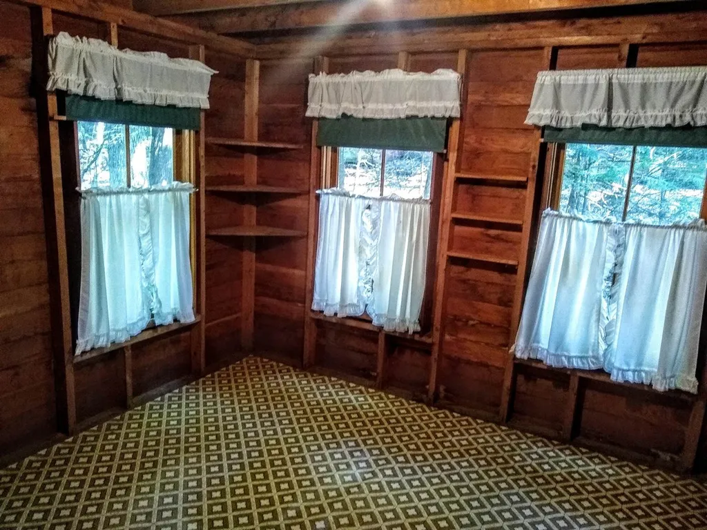 165 North Shore Road Chesterfield NH 03443