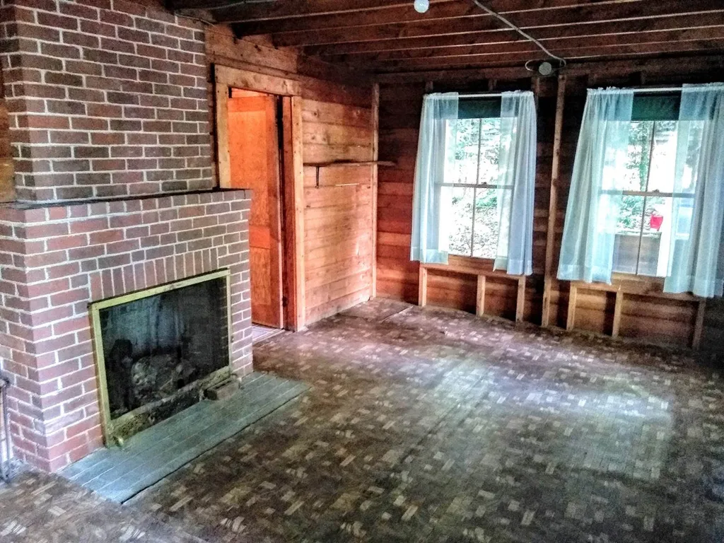 165 North Shore Road Chesterfield NH 03443