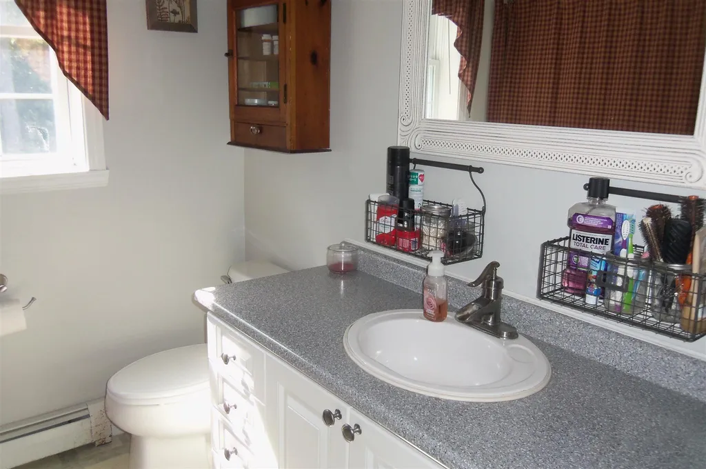62 Grandview Road Milton NH 03851