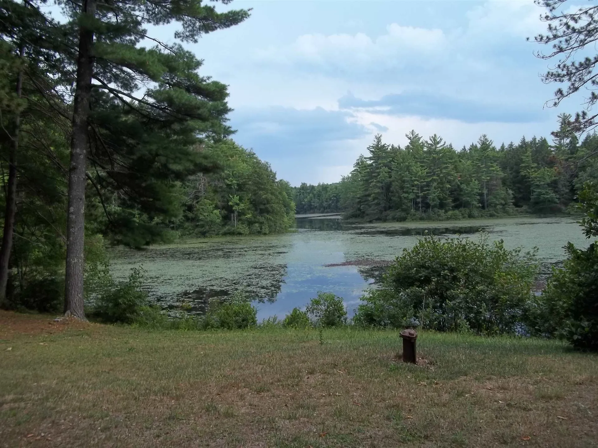 98 North Road Deerfield NH 03037