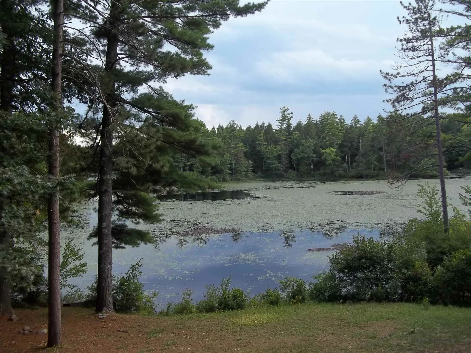 98 North Road Deerfield NH 03037