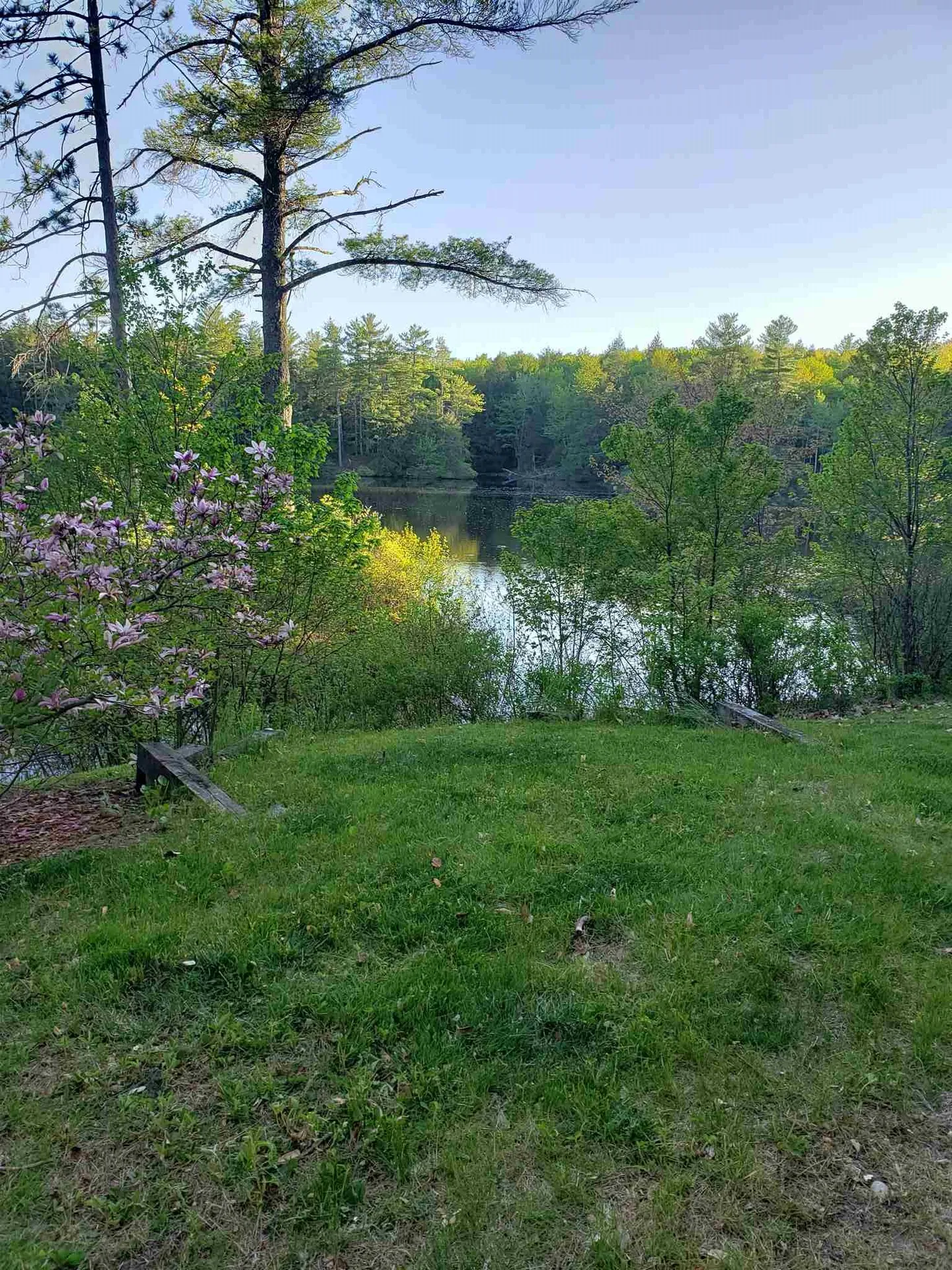 98 North Road Deerfield NH 03037