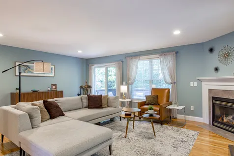 66 Magnolia Lane Newmarket NH 03857