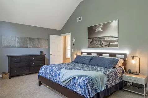66 Magnolia Lane Newmarket NH 03857