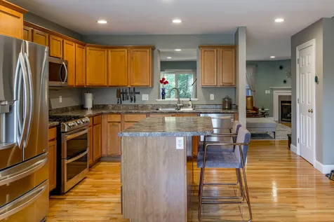 66 Magnolia Lane Newmarket NH 03857