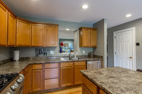 66 Magnolia Lane Newmarket NH 03857