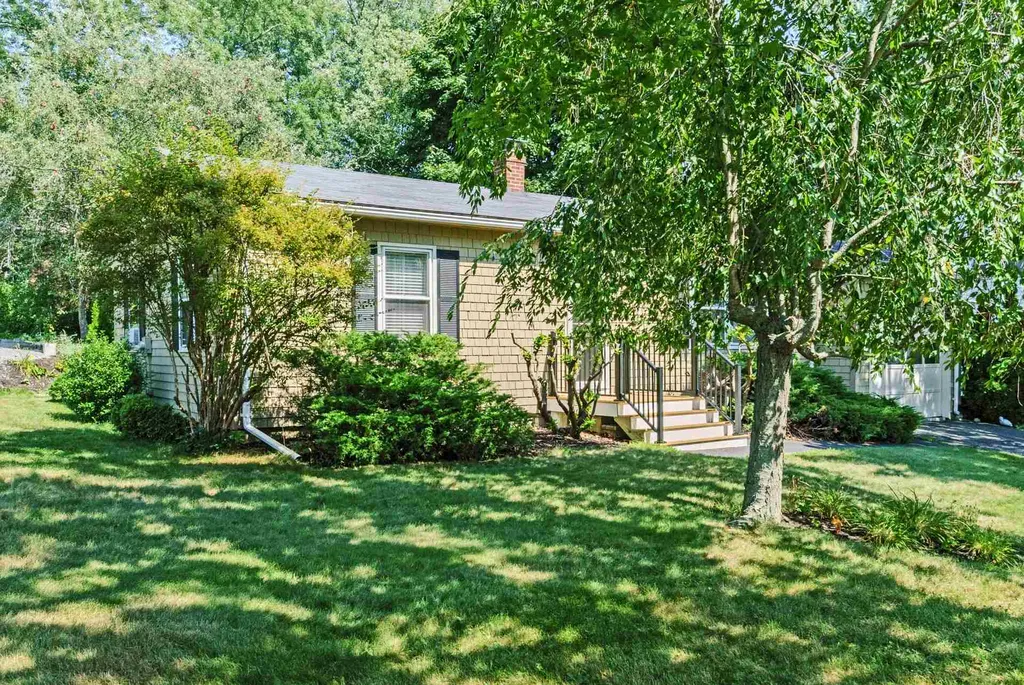 190 Meadow Road Portsmouth NH 03801