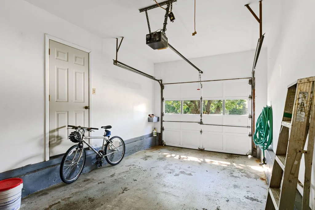 190 Meadow Road Portsmouth NH 03801