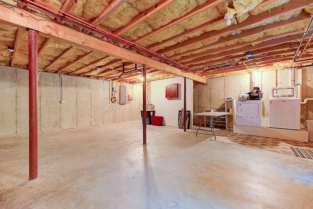 7b Huckins Road Madbury NH 03823