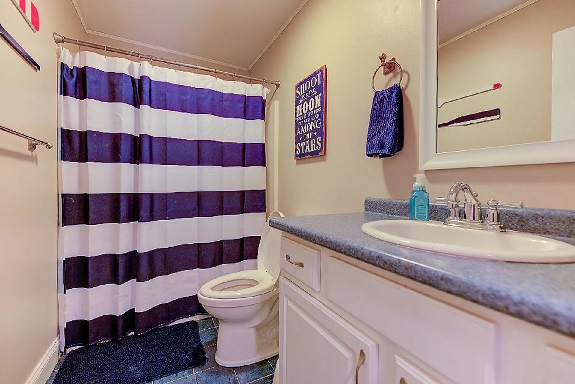 7b Huckins Road Madbury NH 03823