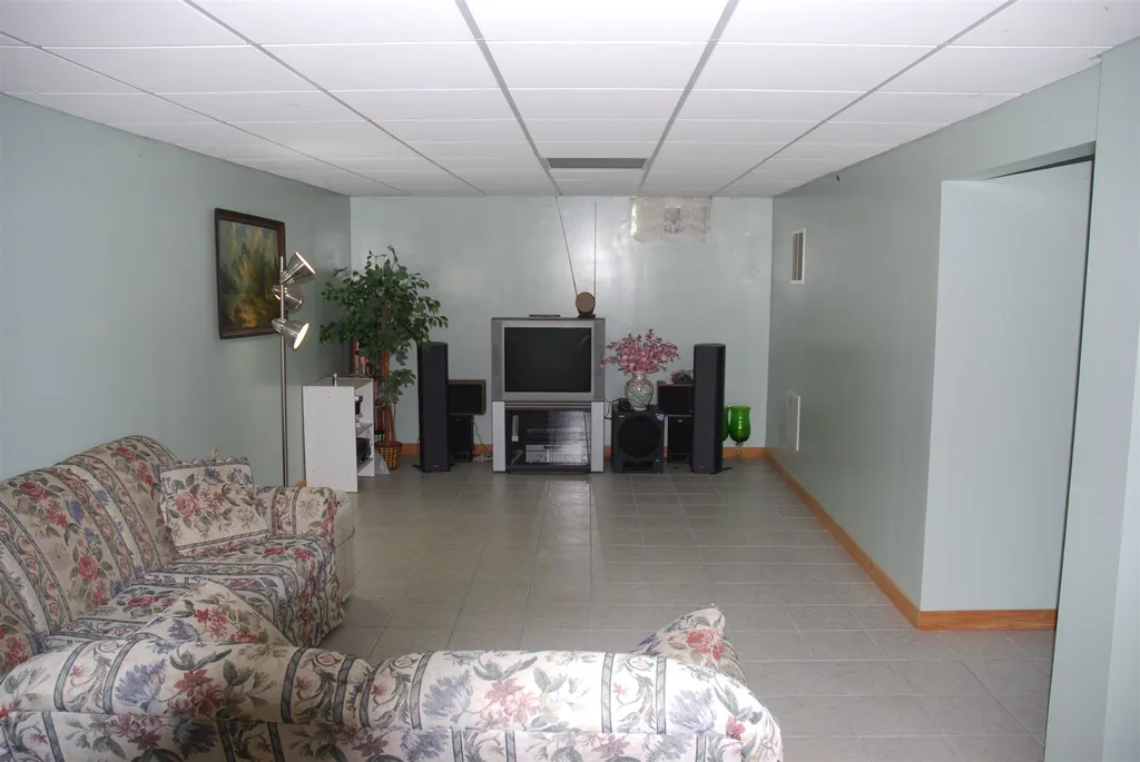 27 Grey Meadow Drive Burlington VT 05401
