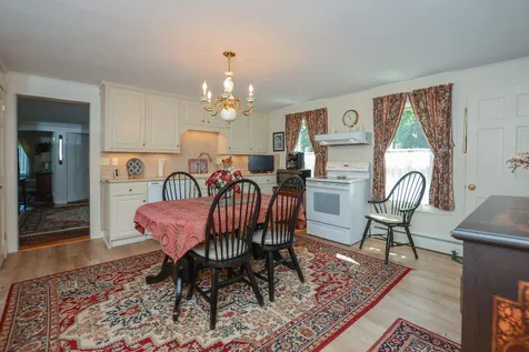 38 Bay Road Farmington NH 03835