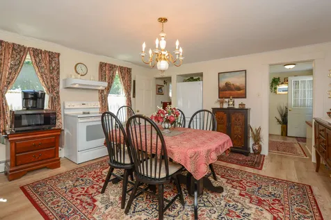 38 Bay Road Farmington NH 03835