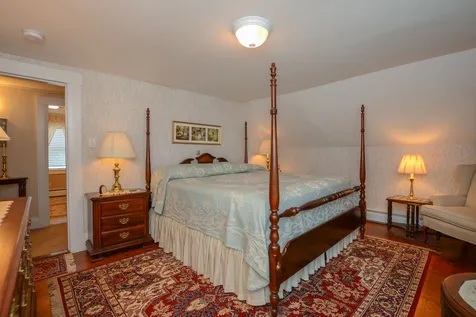 38 Bay Road Farmington NH 03835