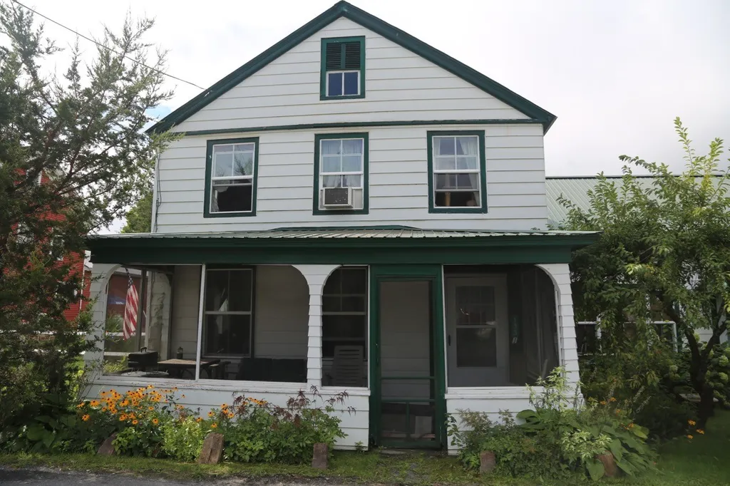 133 South Main Street Cambridge VT 05444